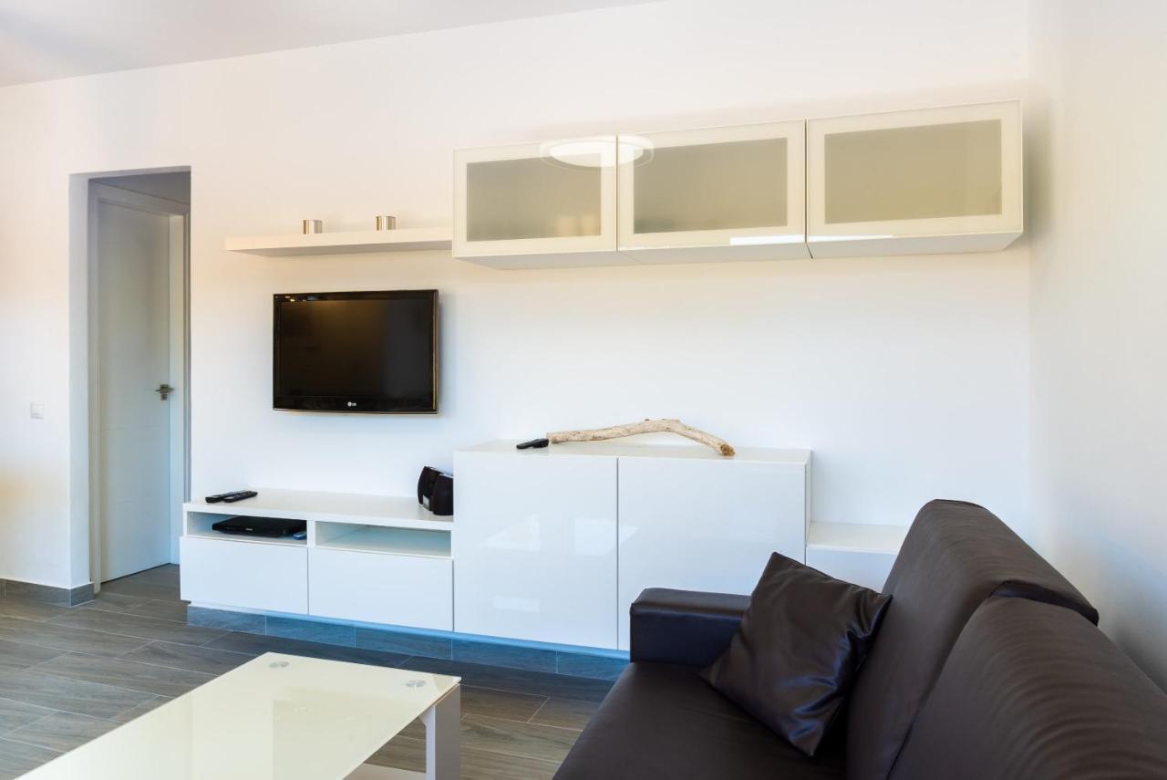 Casa Lucien - Newly Refurbished Apartment With Swimming Pool - Ideal For Couples Коральео Экстерьер фото